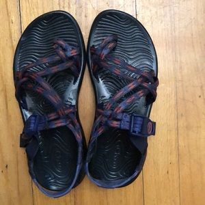 Strapping Toe Chaco Sandal size 8